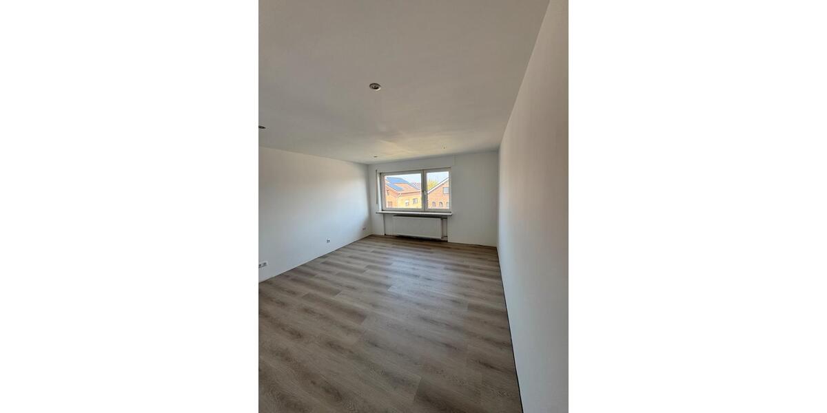 Etagenwohnung Heinsberg - 3 Zimmer, 85 m&sup2;, 850&euro; | Angebot:25840066