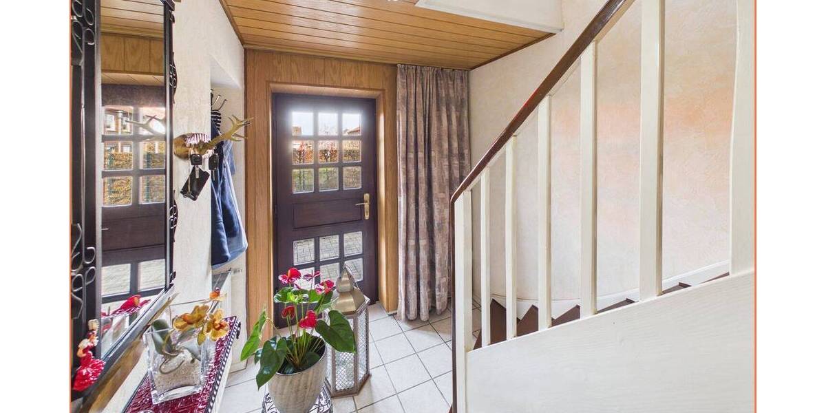 Einfamilienhaus Hückelhoven Hilfarth - 5 Zimmer, 100 m&sup2;, 179.000&euro; | Angebot:26014829