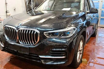 BMW X5 179.886 km 37.990 &euro; Mönchengladbach 41068