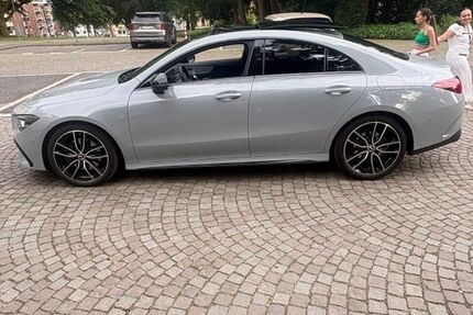 Mercedes-Benz CLA 200 27.000 km 41.100 &euro; Mönchengladbach 41236
