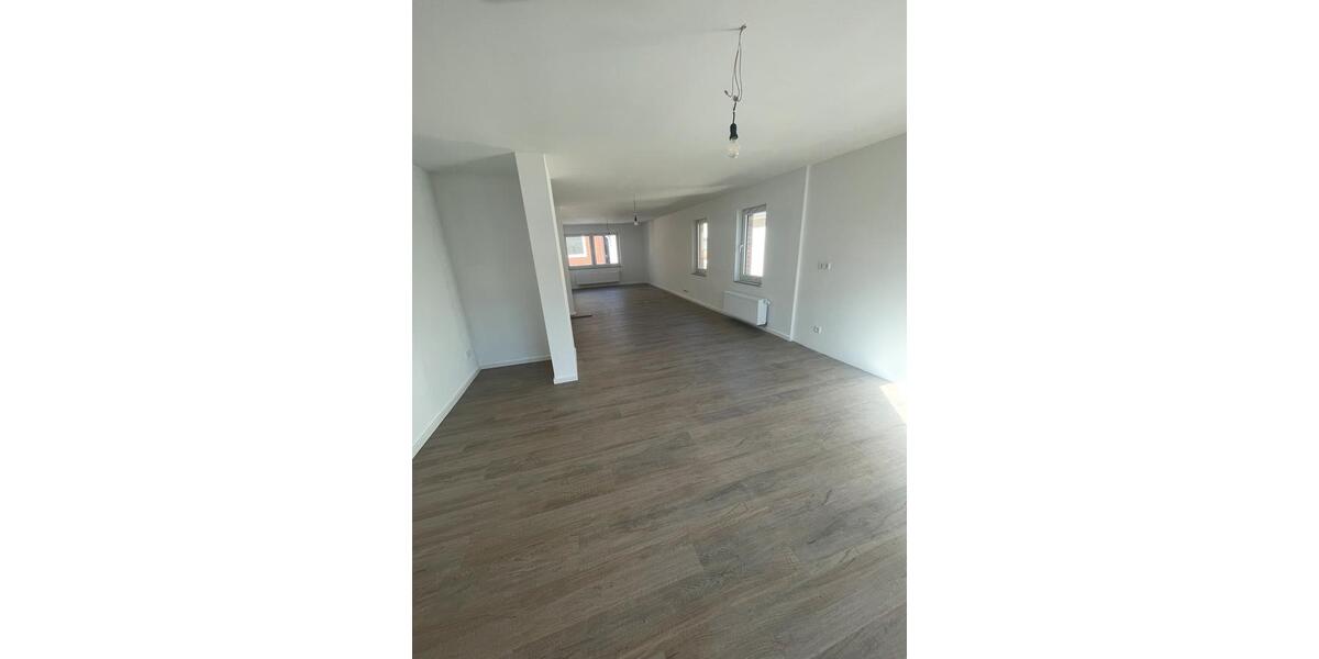 Etagenwohnung Grefrath - 3 Zimmer, 80 m&sup2;, 900&euro; | Angebot:26578547