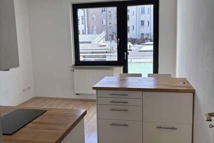 Wohnung Düsseldorf Düsseltal - 1 Zimmer, 39 m&sup2;, 750&euro; | Angebot:26927170