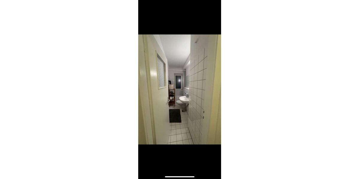 Etagenwohnung Düsseldorf Stadtbezirk 3 - 2 Zimmer, 43 m&sup2;, 640&euro; | Angebot:25765385