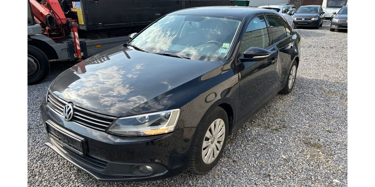 VW Jetta 360.330 km 3.690 &euro; Mönchengladbach 41063