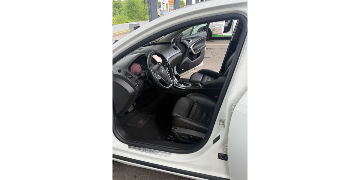 Opel Insignia 170.880 km 7.780 &euro; Erkelenz 41812