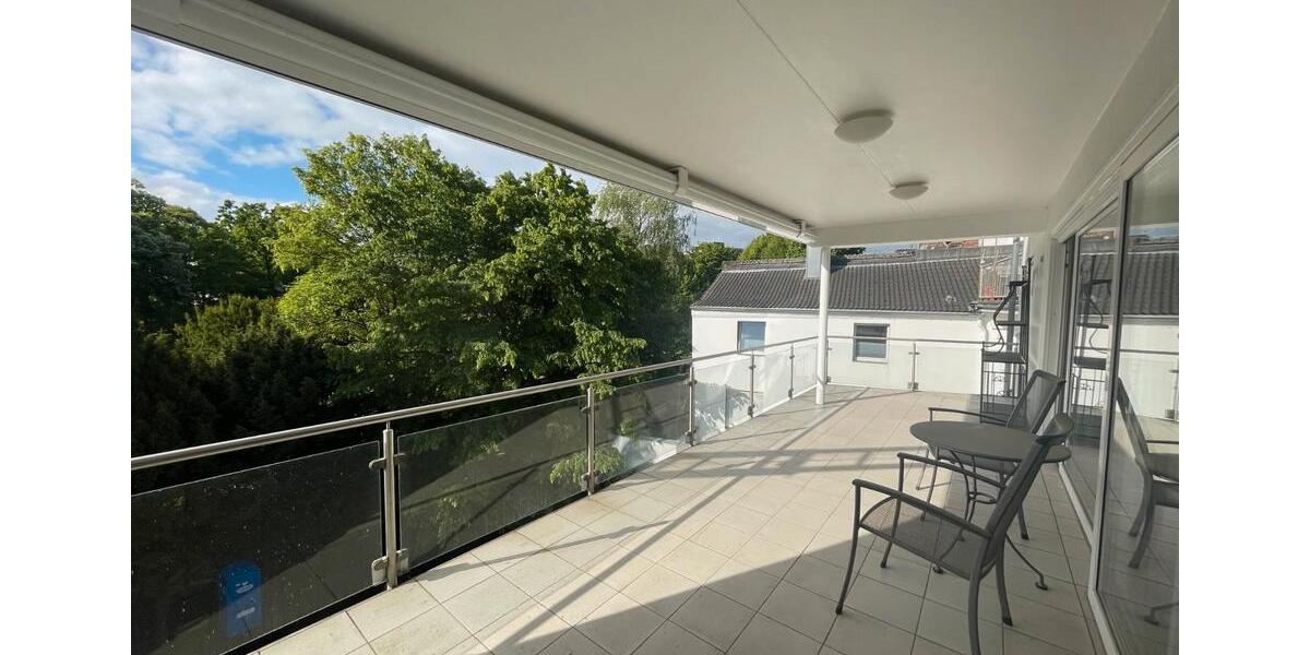 Etagenwohnung Mönchengladbach - 3 Zimmer, 130 m&sup2;, 1.705&euro; | Angebot:26631282