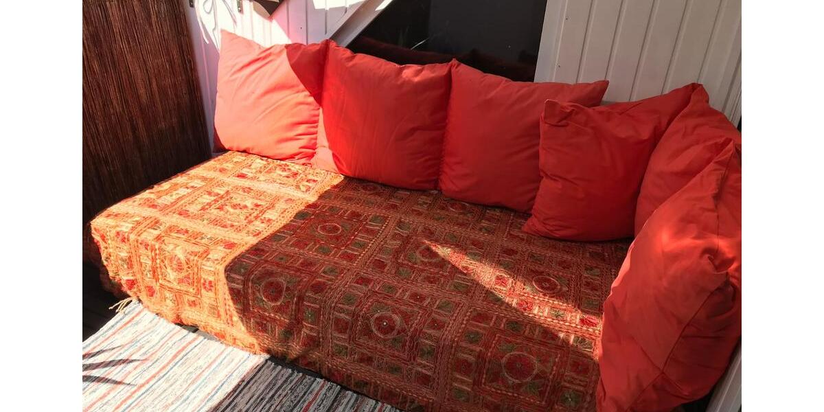 Dachgeschoßwohnung Mönchengladbach Nord - 3 Zimmer, 140 m&sup2;, 198.000&euro; | Angebot:26655393