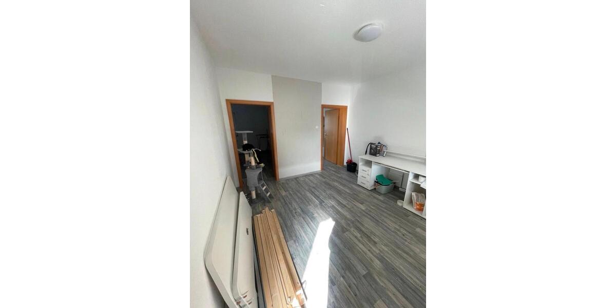 Etagenwohnung Wassenberg - 5 Zimmer, 63 m&sup2;, 900&euro; | Angebot:25170779