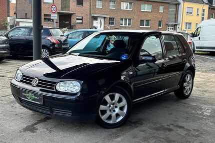 VW Golf 174.369 km 2.990 &euro; Mönchengladbach 41238