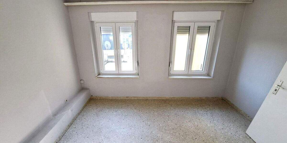 Mehrfamilienhaus, Wohnhaus Krefeld Cracau - 1 Zimmer, 288 m&sup2;, 439.000&euro; | Angebot:25722356