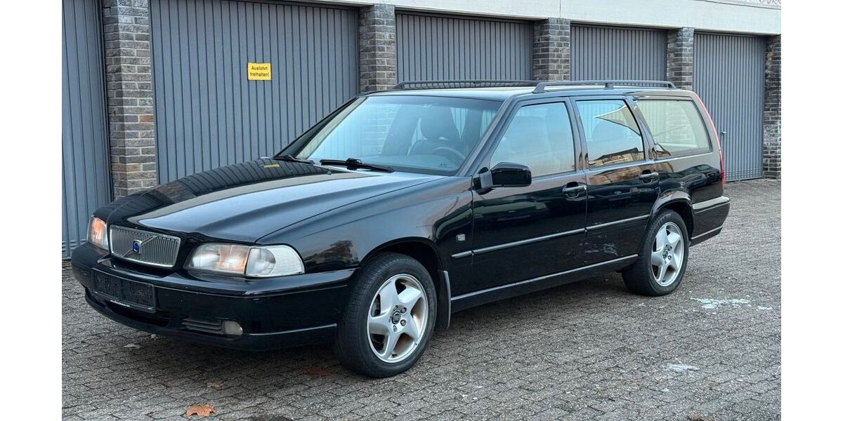 Volvo V70 206.190 km 5.490 &euro; Mönchengladbach 41239