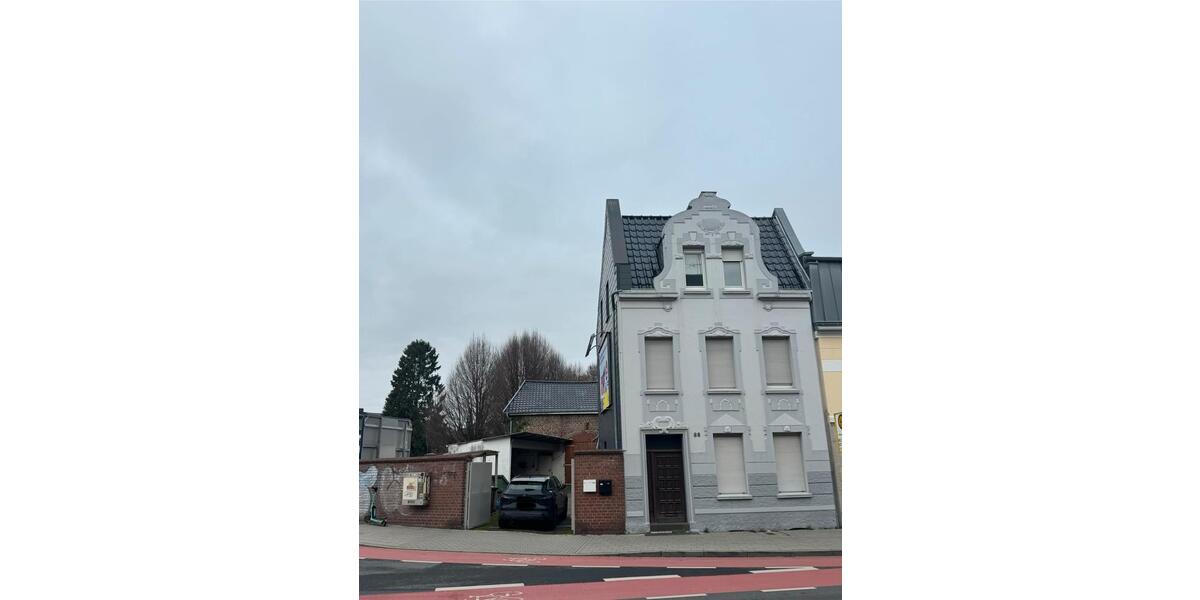 Einfamilienhaus Mönchengladbach Nord - 10 Zimmer, 320 m&sup2;, 389.000&euro; | Angebot:24838517