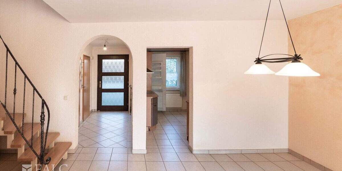 Mehrfamilienhaus, Wohnhaus Brüggen - 5 Zimmer, 115 m&sup2;, 339.900&euro; | Angebot:25779316