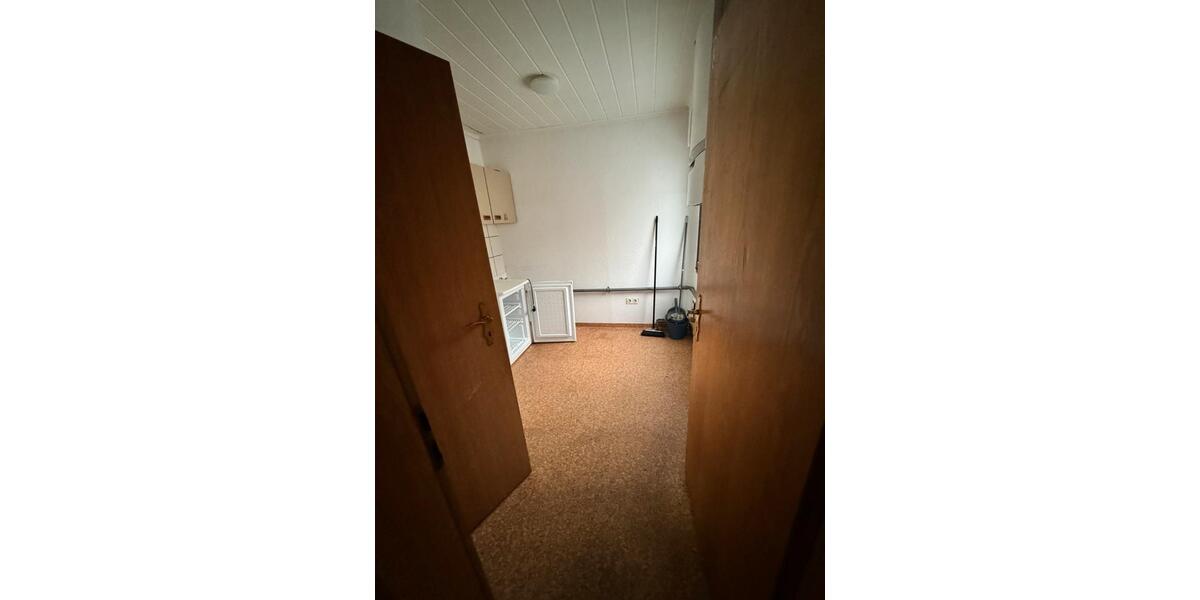 Reihenhaus Nettetal - 7 Zimmer, 210 m&sup2;, 299.000&euro; | Angebot:25318678