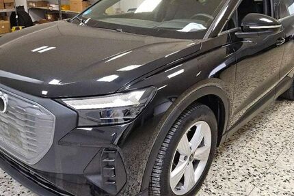 Audi Q4 e-tron 33.985 km 34.950 &euro; Moenchengladbach 41063