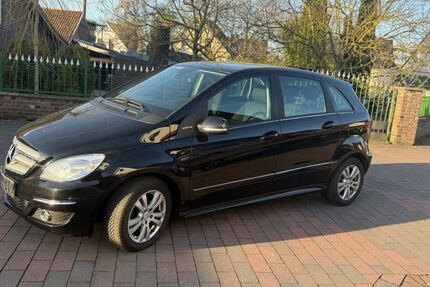Mercedes-Benz B 160 110.000 km 5.999 &euro; Willich 47877