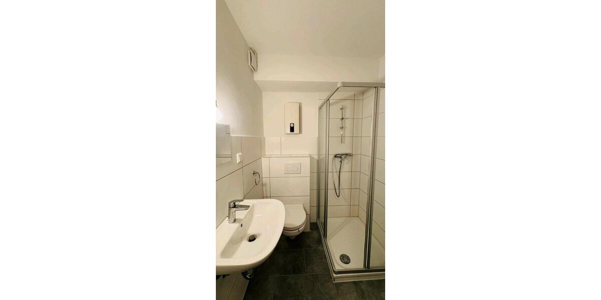 Etagenwohnung Düsseldorf Stadtbezirk 5 - 1 Zimmer, 25 m&sup2;, 750&euro; | Angebot:26035738