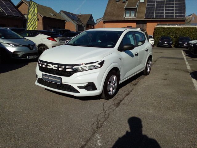 Dacia Sandero 105.400 km 9.880 &euro; Viersen 41748