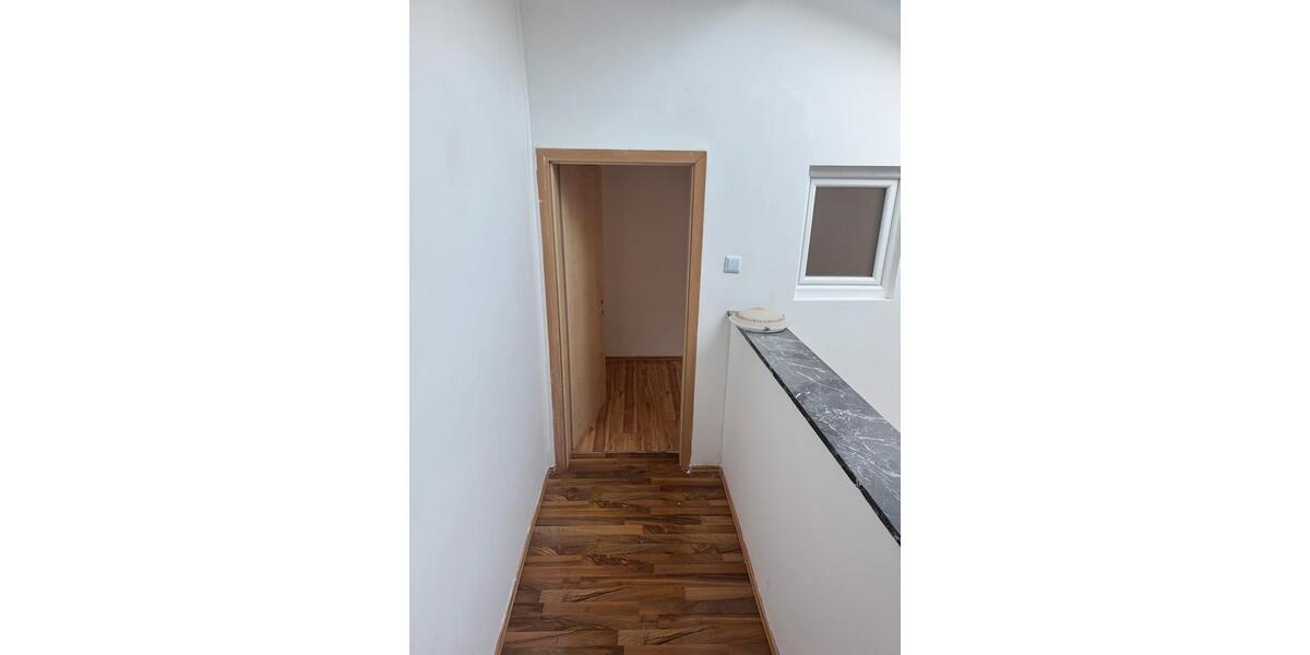 Etagenwohnung Mönchengladbach West - 5 Zimmer, 194 m&sup2;, 2.458&euro; | Angebot:25721927