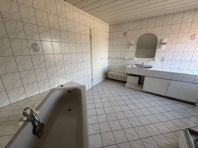 Einfamilienhaus Heinsberg Kempen - 5 Zimmer, 170 m&sup2;, 287.000&euro; | Angebot:25802518