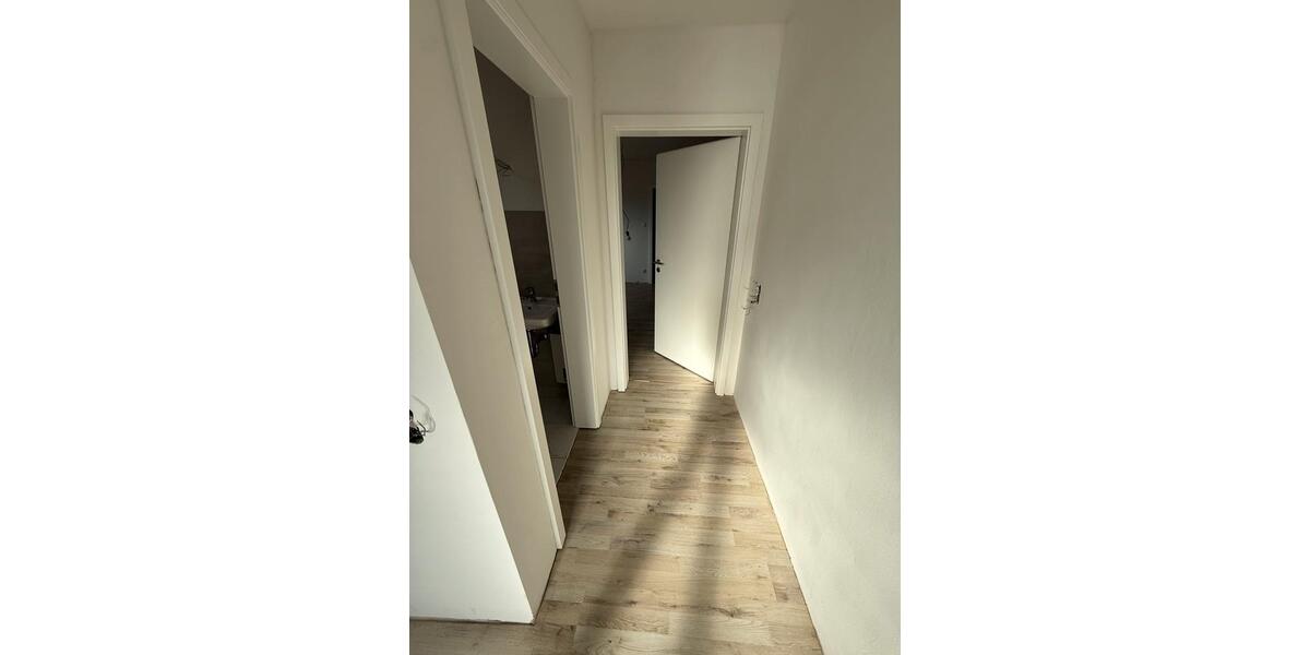 Dachgeschoßwohnung Hückelhoven - 4 Zimmer, 92 m&sup2;, 1.150&euro; | Angebot:25924130