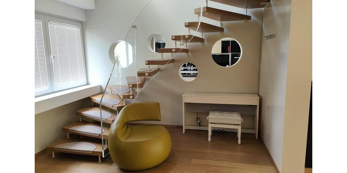 Maisonettenwohnung Düsseldorf Düsseltal - 5 Zimmer, 224 m&sup2;, 5.000&euro; | Angebot:24526472