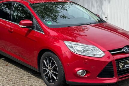 Ford Focus 253.666 km 3.275 &euro; Moers 47445