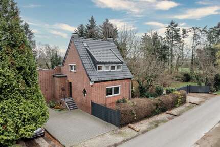 Haus Krefeld / Fischeln Fischeln - 7 Zimmer, 190 m&sup2;, 650.000&euro; | Angebot:18650529