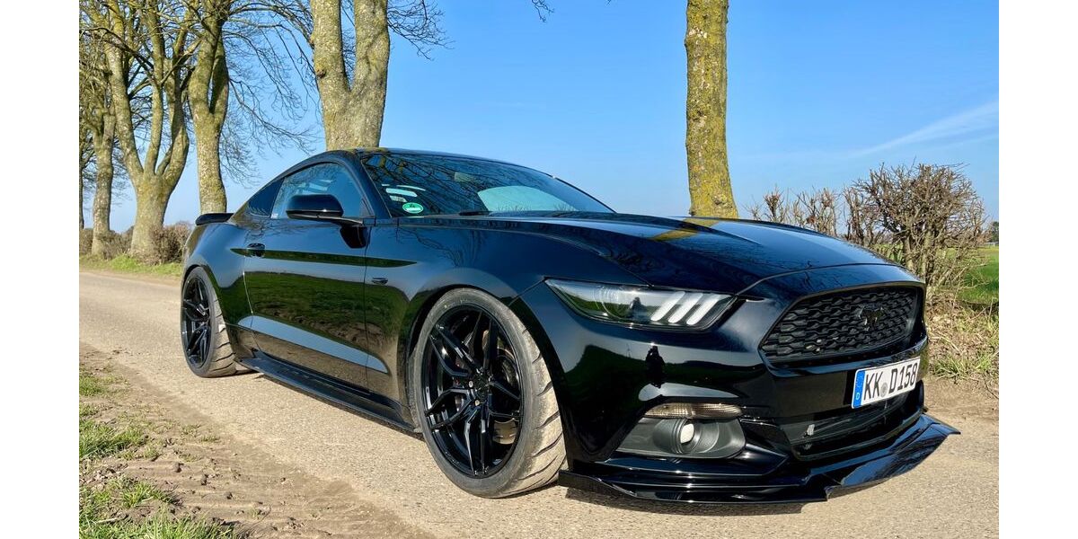 Ford Mustang 84.000 km 29.500 &euro; Nettetal 41334