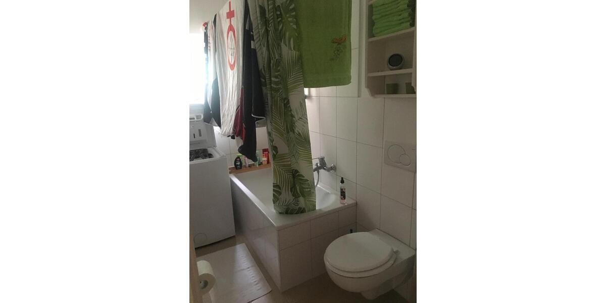 Etagenwohnung Düsseldorf Stadtbezirk 3 - 2 Zimmer, 61 m&sup2;, 890&euro; | Angebot:26588025