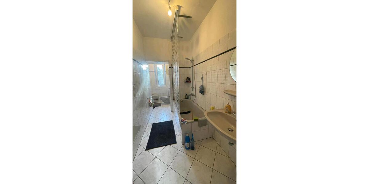 Etagenwohnung Düsseldorf Stadtbezirk 2 - 3 Zimmer, 68 m&sup2;, 860&euro; | Angebot:26020345