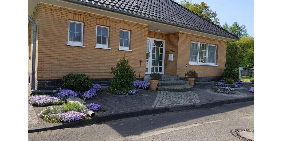 Einfamilienhaus Wegberg - 5 Zimmer, 125 m&sup2;, 409.000&euro; | Angebot:25254772