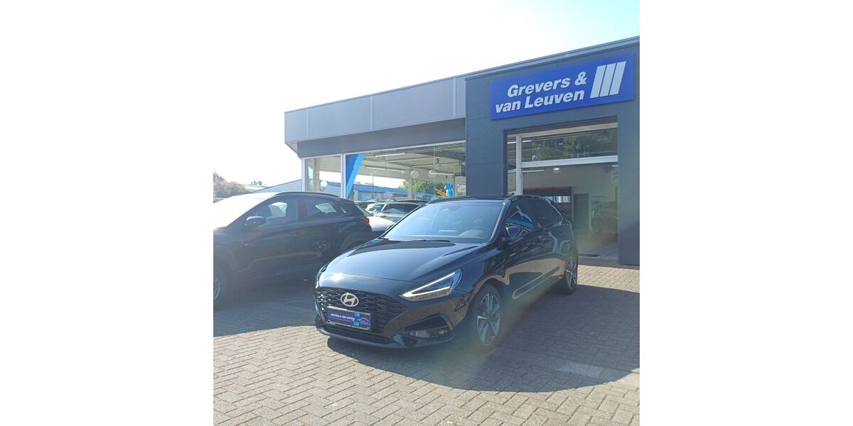 Hyundai i30 21.850 km 18.900 &euro; Geldern 47608