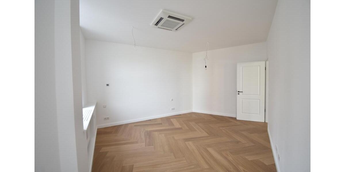 Etagenwohnung Düsseldorf Niederkassel - 2 Zimmer, 70 m&sup2;, 1.750&euro; | Angebot:25884292