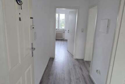 Wohnung Korschenbroich - 3 Zimmer, 110 m&sup2;, 980&euro; | Angebot:26553178