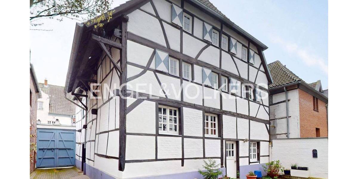 Mehrfamilienhaus, Wohnhaus Wachtendonk - 3 Zimmer, 159 m&sup2;, 595.000&euro; | Angebot:26402627