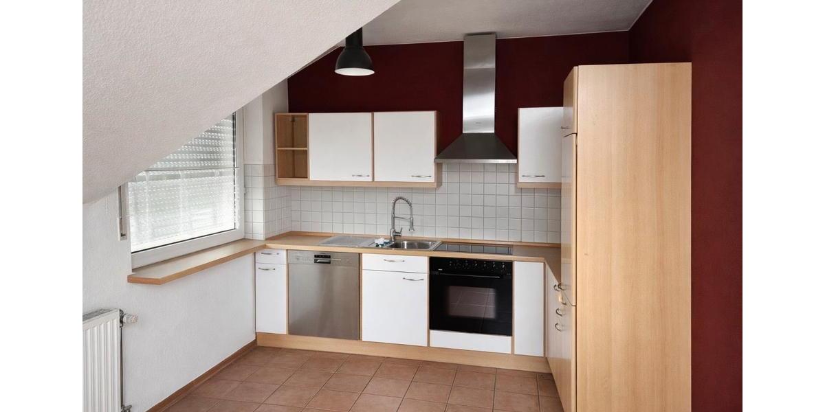 Dachgeschoßwohnung Mönchengladbach Süd - 3.5 Zimmer, 85 m&sup2;, 1.225&euro; | Angebot:25931861