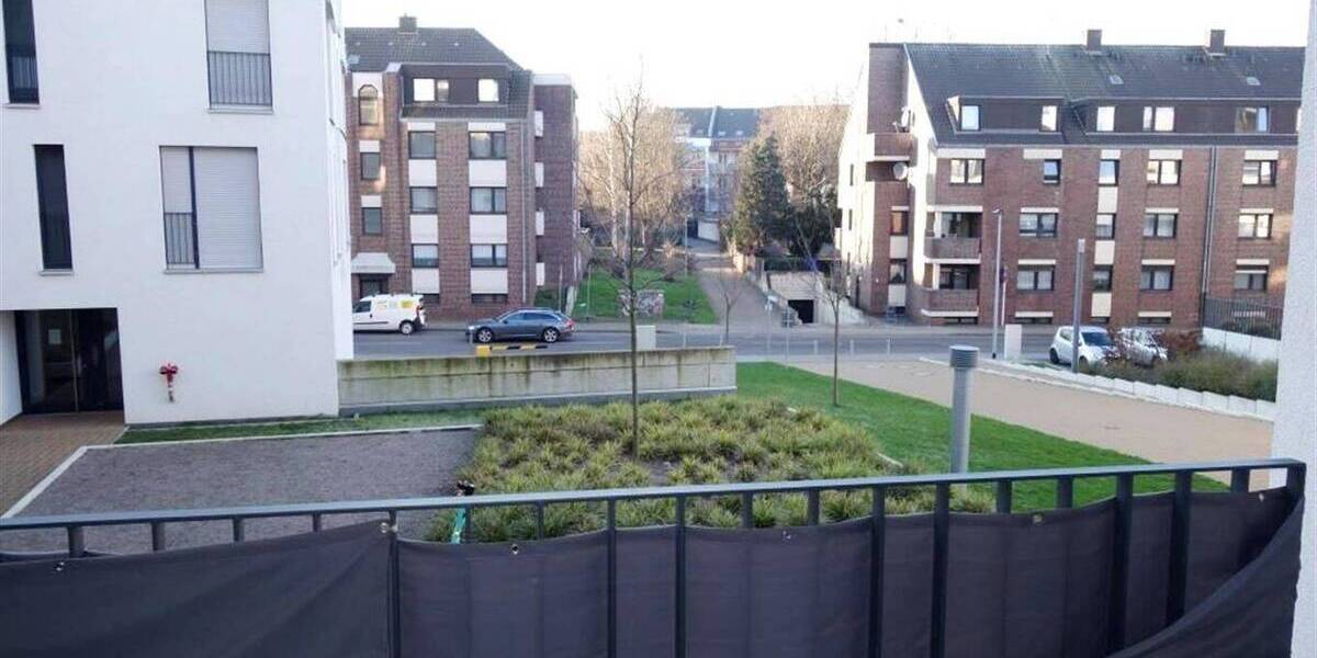 Etagenwohnung Mönchengladbach Stadtmitte - 4 Zimmer, 113 m&sup2;, 1.499&euro; | Angebot:26545278
