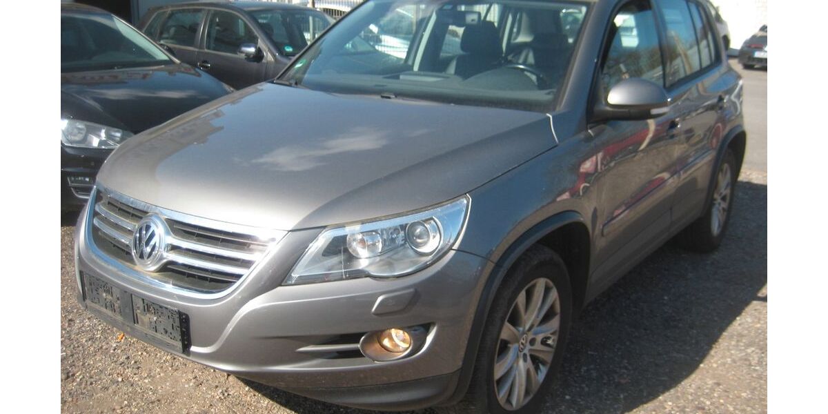 VW Tiguan 166.900 km 4.500 &euro; Krefeld 47800