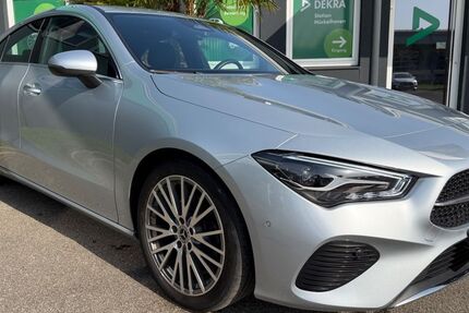 Mercedes-Benz CLA 180 53.976 km 28.490 &euro; Hückelhoven 41836
