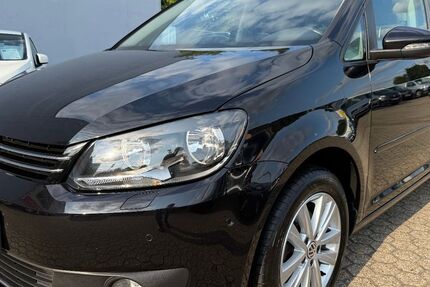 VW Touran 148.800 km 11.300 &euro; Mönchengladbach 41236