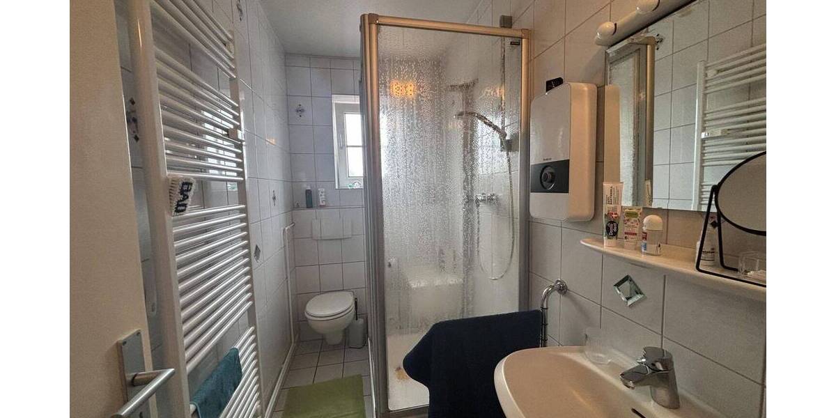 Etagenwohnung Krefeld Stadtmitte - 3 Zimmer, 73 m&sup2;, 135.000&euro; | Angebot:26763671