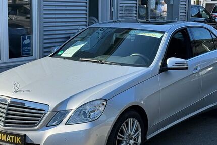 Mercedes-Benz E 200 56.417 km 15.990 &euro; Krefeld 47809