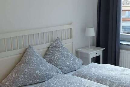 Zimmer Mönchengladbach - 2 Zimmer, 820&euro; | Angebot:26945058