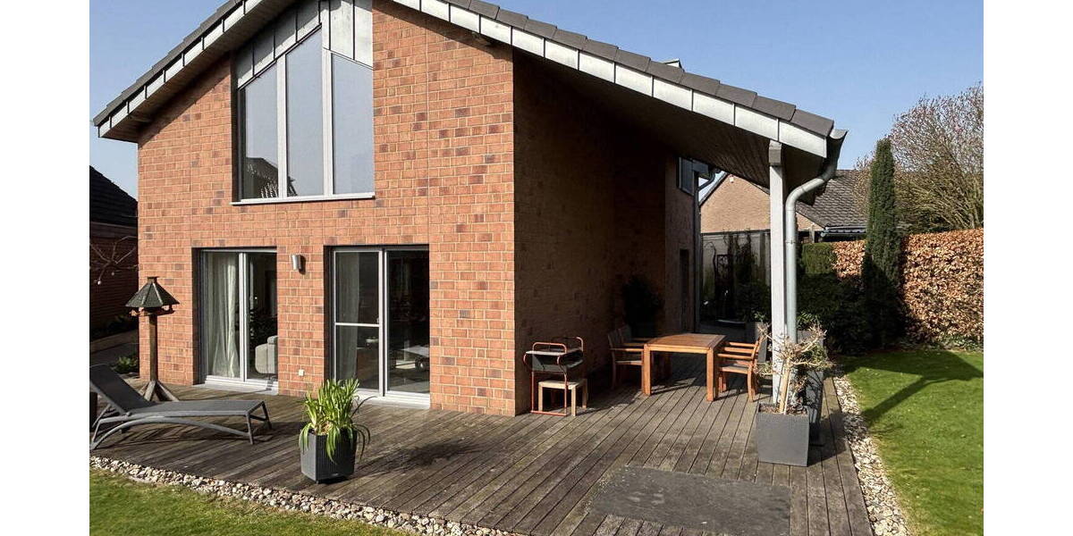 Einfamilienhaus Wassenberg - 9 Zimmer, 339 m&sup2;, 950.000&euro; | Angebot:26027509