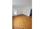 Erdgeschoßwohnung Kaarst - 7 Zimmer, 180 m&sup2;, 1.900&euro; | Angebot:26548422