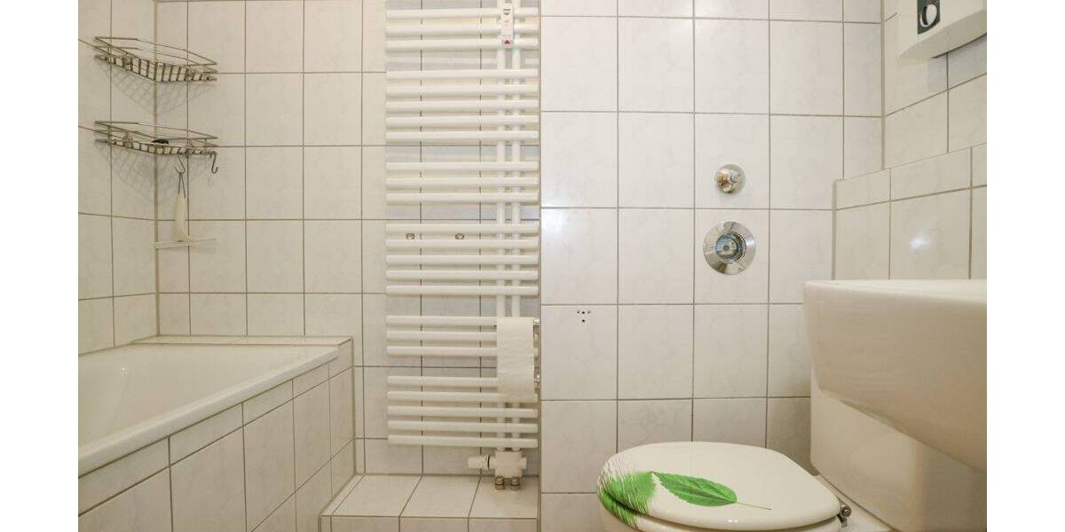 Etagenwohnung Neuss Stadionviertel - 3 Zimmer, 78 m&sup2;, 298.000&euro; | Angebot:26842446
