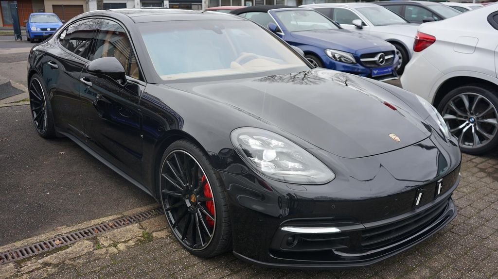 Porsche Panamera 124.764 km 64.950 &euro; Krefeld 47807