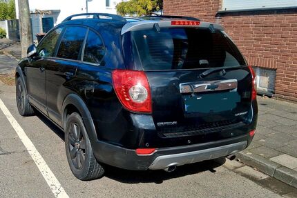 Chevrolet Captiva 295.456 km 4.350 &euro; Meerbusch 40668