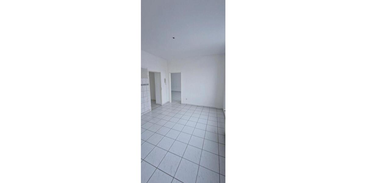 Etagenwohnung Mönchengladbach Nord - 3 Zimmer, 85 m&sup2;, 1.285&euro; | Angebot:25177777